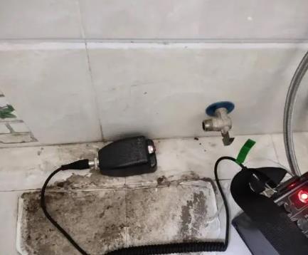 湛江市屋顶漏水维修公司分享下卫生间漏水的危害及解决方法